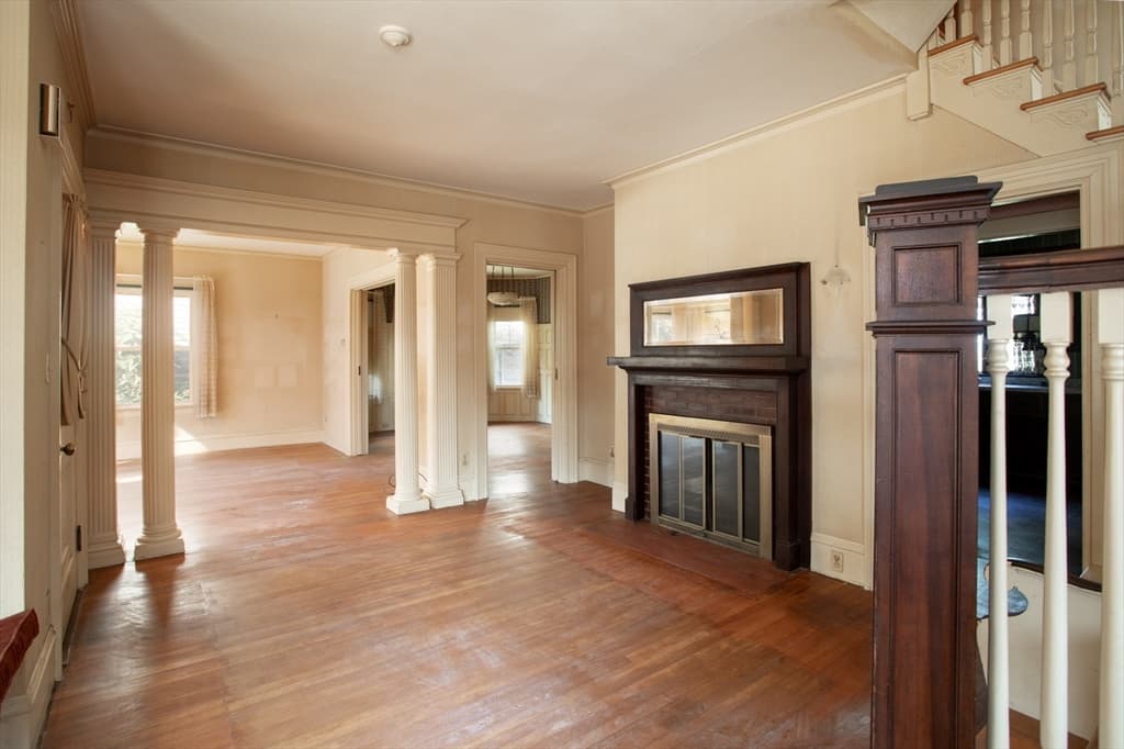 888 Rock St, Fall River MA 02720 photo 10