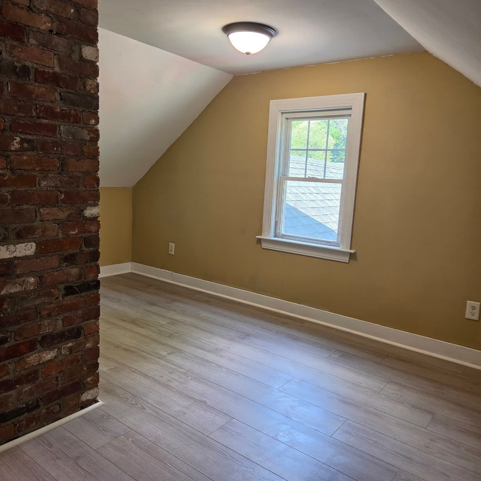 Single Family Residence at 22 May Street, North Attleboro MA 02760, photo 18 of 35