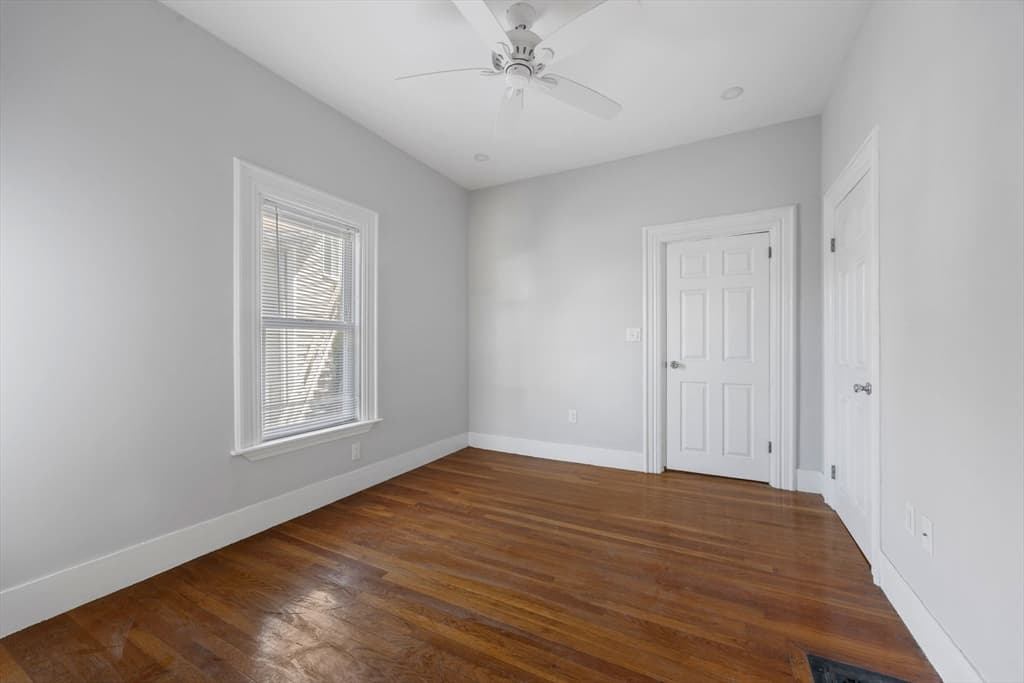 513-515 Cross St, Malden MA 02148 photo 8