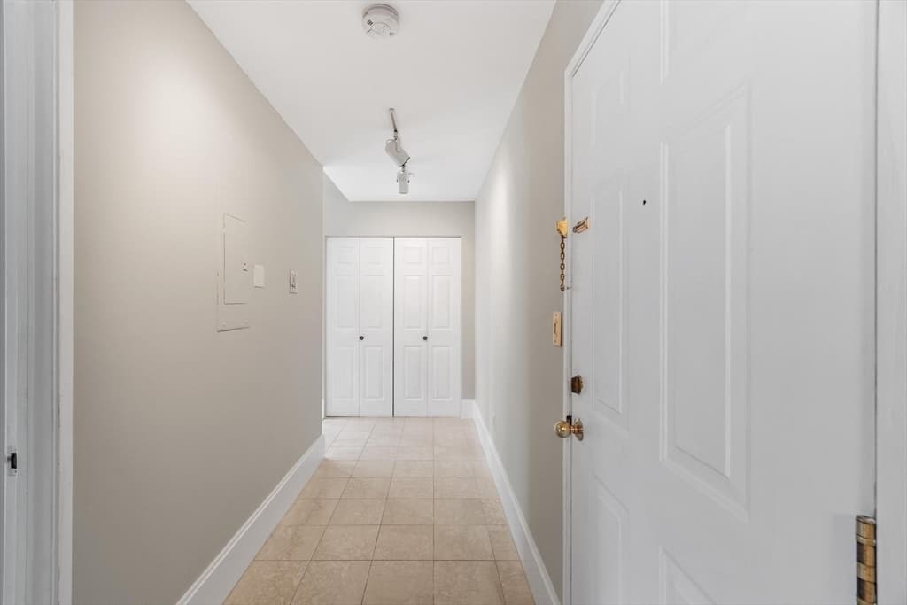 54 Forest St # 412, Medford MA 02155 photo 2