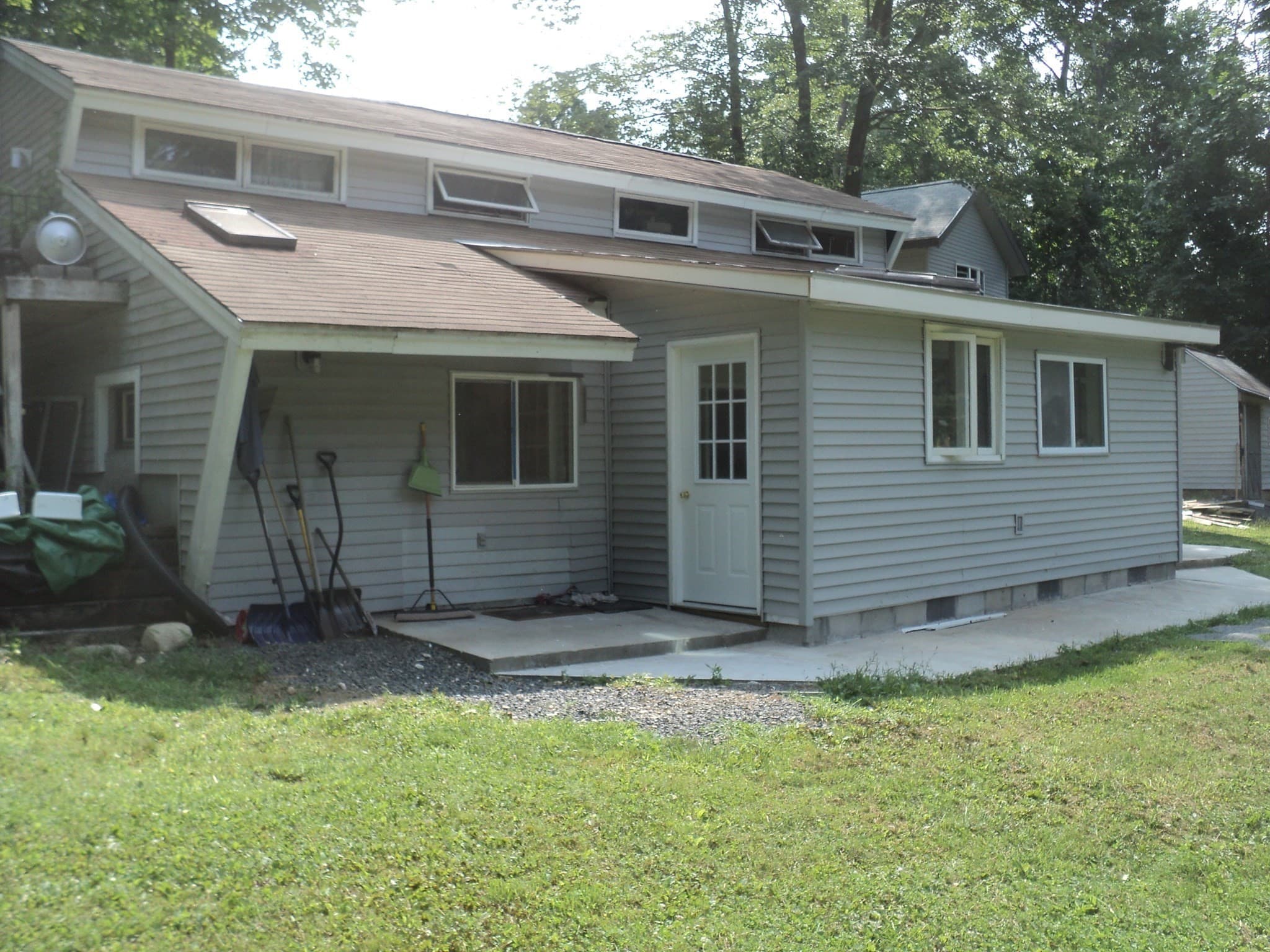461 Warren Wright Rd, Belchertown MA 01007