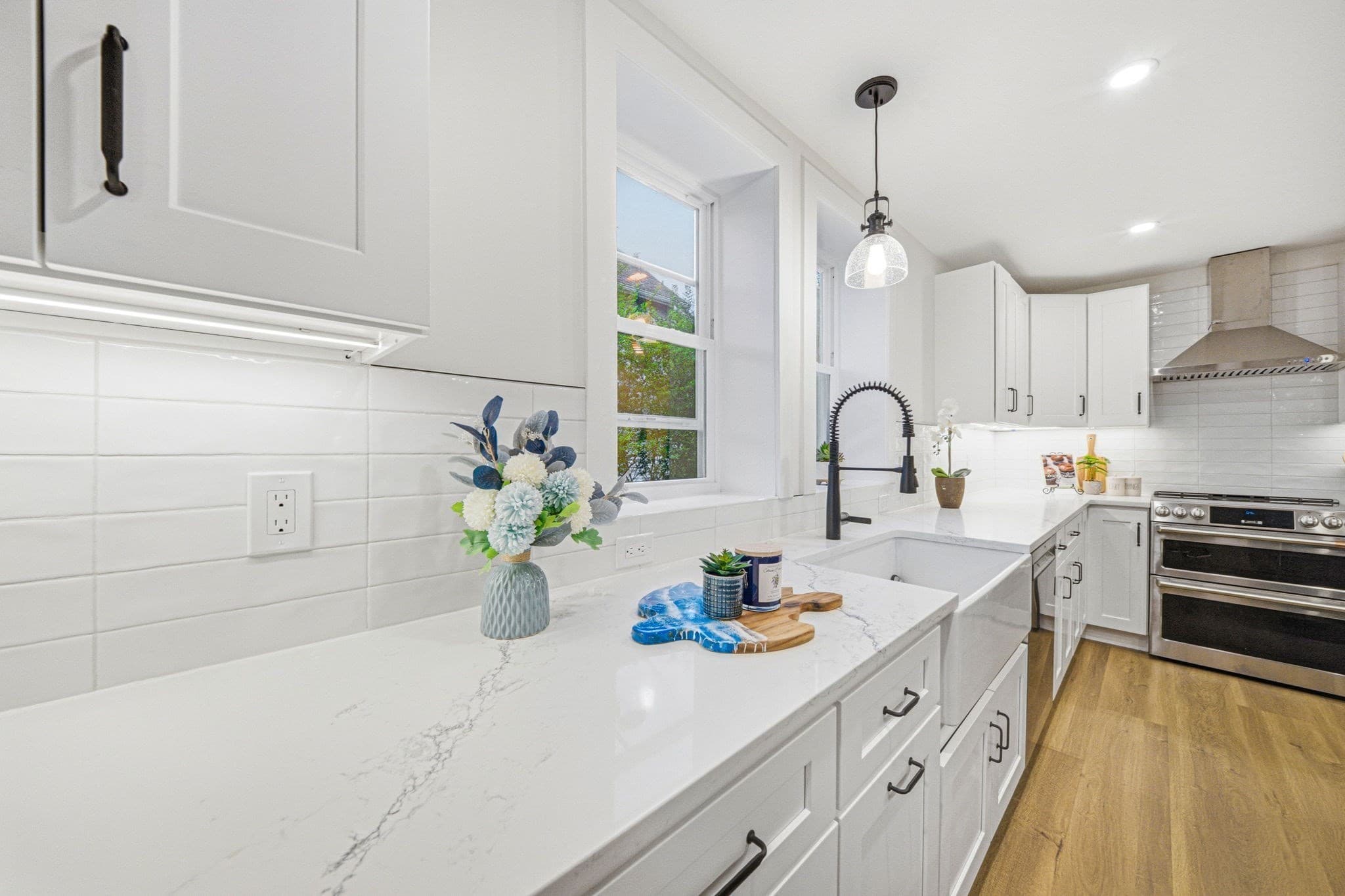 Condominium at 52 Rangeley Rd # 52, Newton MA 02465, Newton, photo 13 of 41