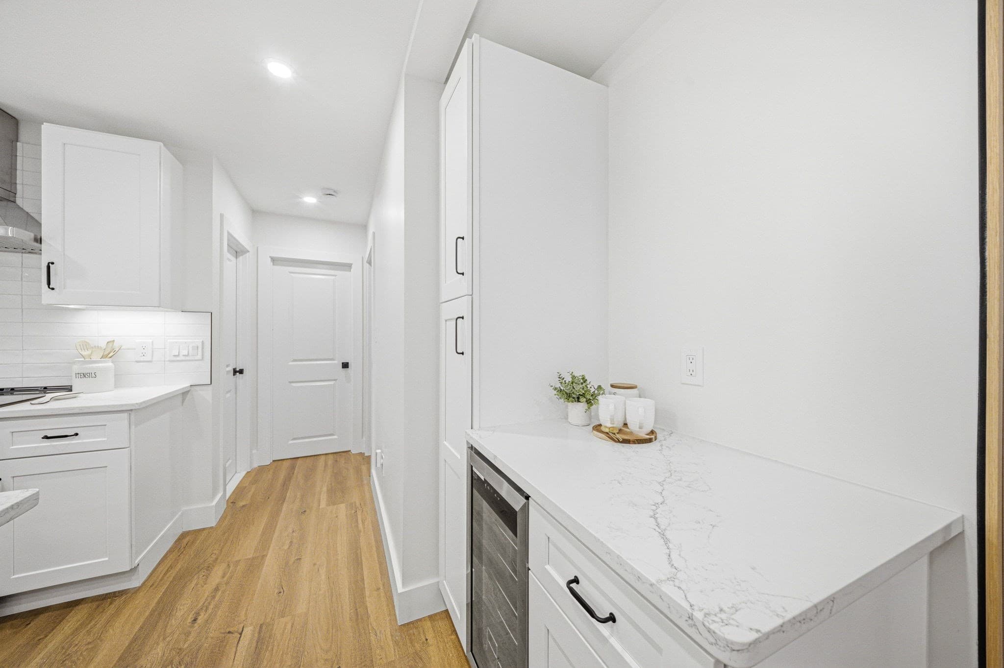 Condominium at 52 Rangeley Rd # 52, Newton MA 02465, Newton, photo 18 of 41
