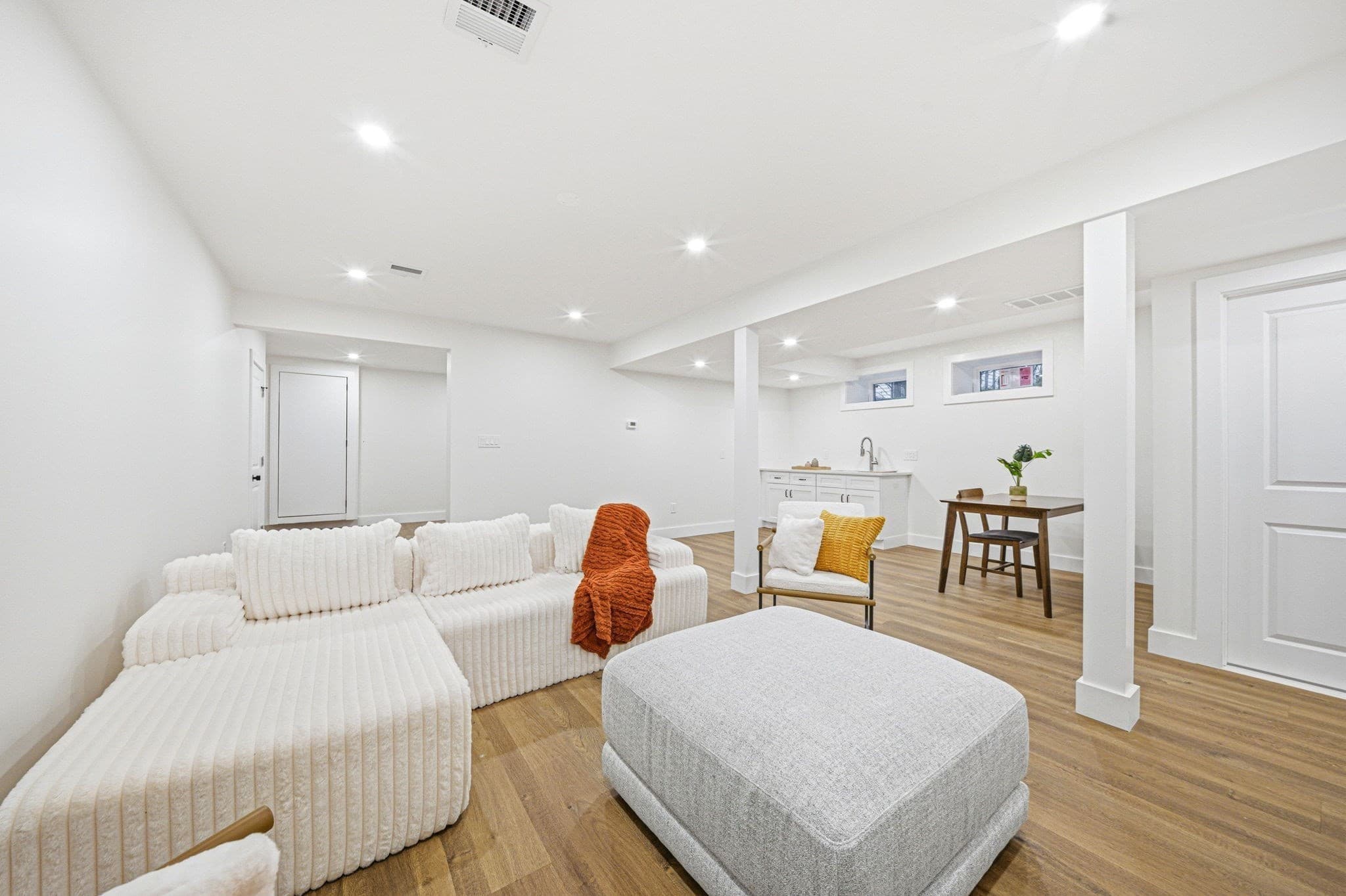 Condominium at 52 Rangeley Rd # 52, Newton MA 02465, Newton, photo 31 of 41