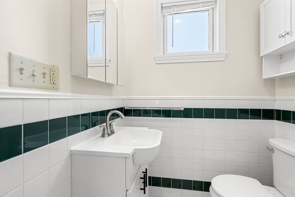987-989 Boylston Street, Newton MA 02461 photo 13