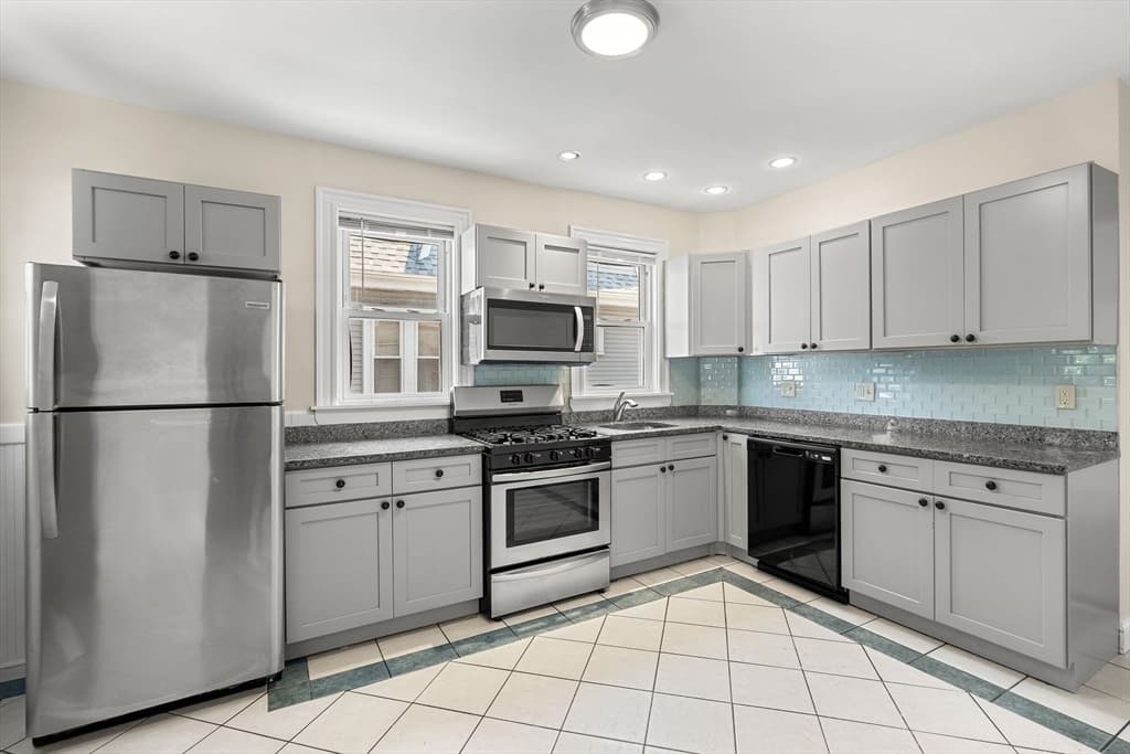 987-989 Boylston Street, Newton MA 02461 photo 31