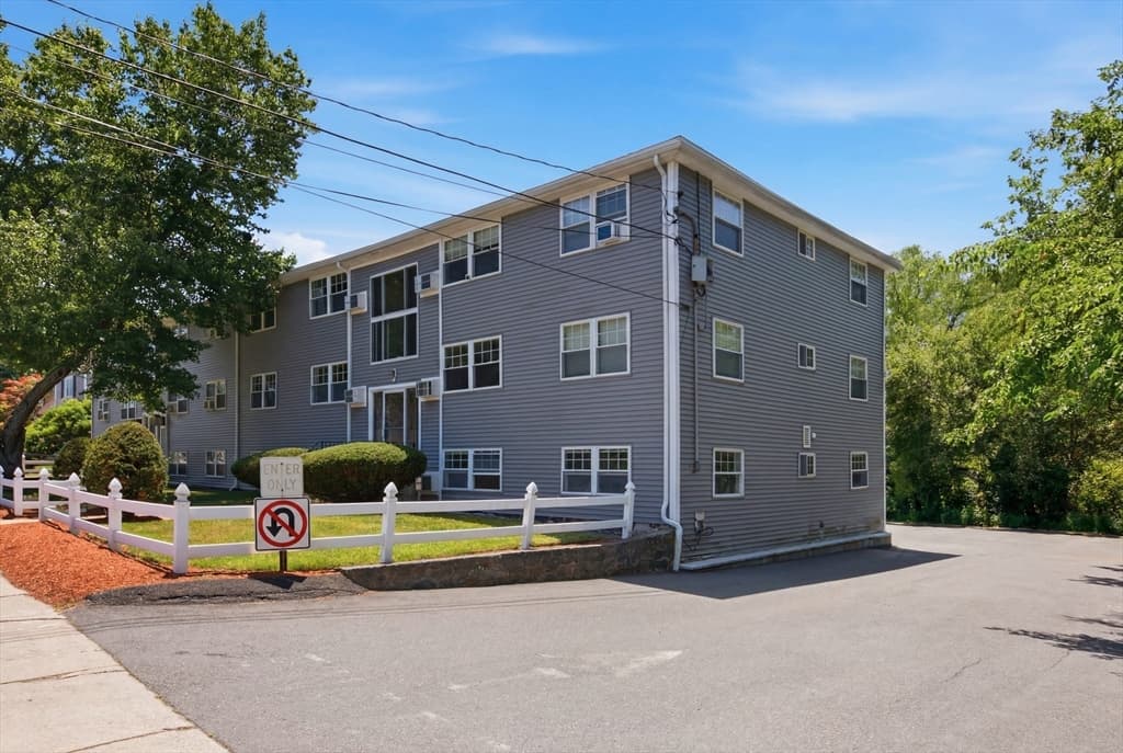 177 Franklin St # 3, Stoneham MA 02180 photo 25