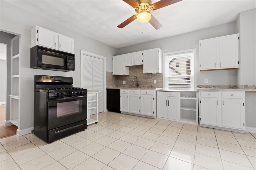 Multi Family at 20 Otis St, Wakefield MA 01880, Wakefield, photo 7 of 36
