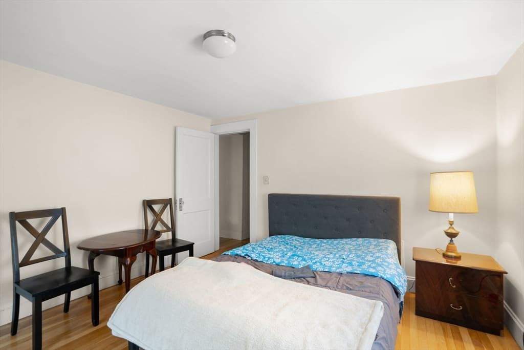35 Middle St, Newton MA 02458 photo 17