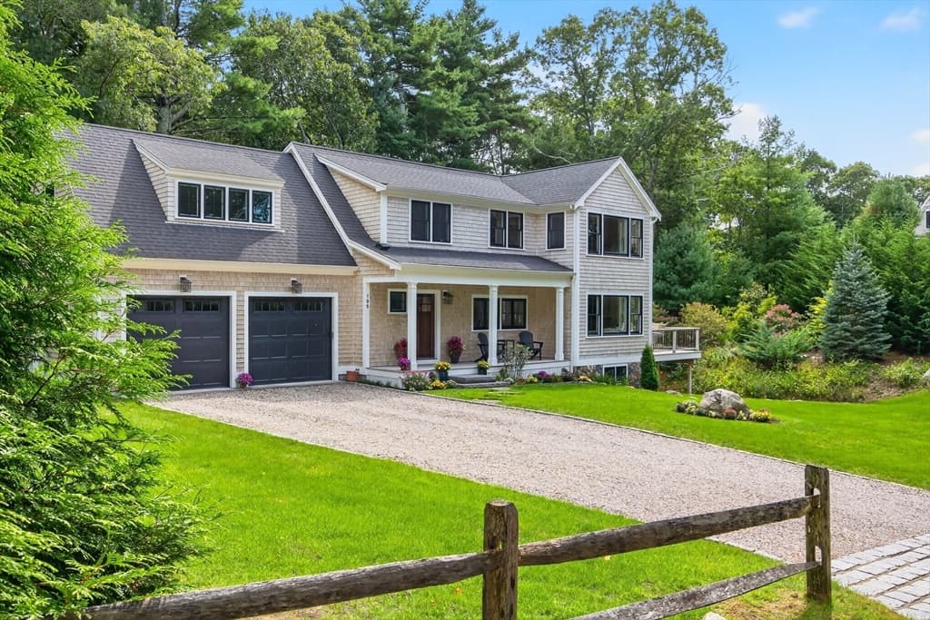 105 Bay Road, Barnstable MA 02635