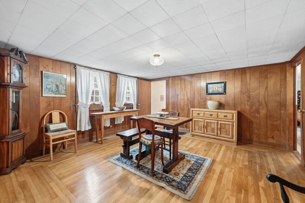 68 Chestnut St., Franklin MA 02038 photo 3