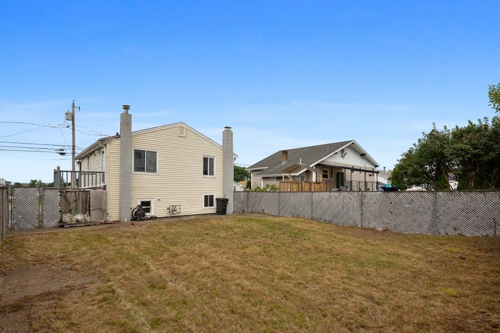 Single Family Residence at 105 Oakwood Ave, Revere MA 02151, Revere, photo 26 of 29