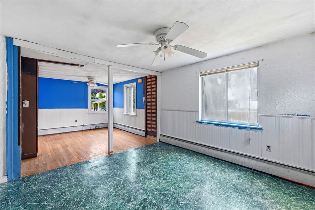 Single Family Residence at 105 Oakwood Ave, Revere MA 02151, Revere, photo 8 of 29