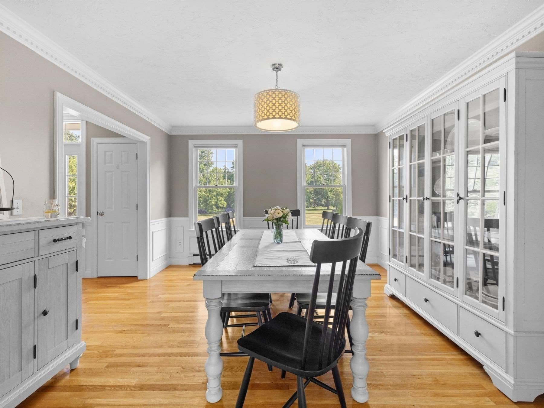 Single Family Residence at 6 Warburton Lane, Westborough MA 01581, Westborough, photo 8 of 42