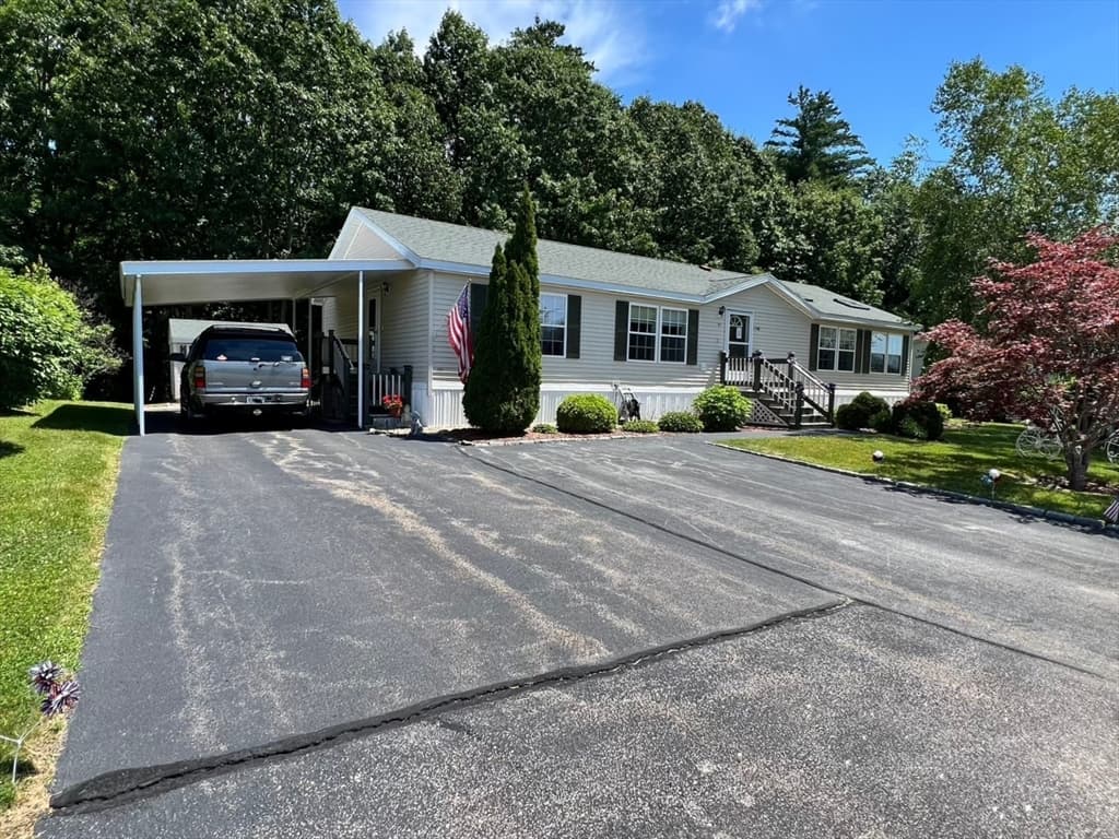 34 Constitution Way, Dover NH 03820