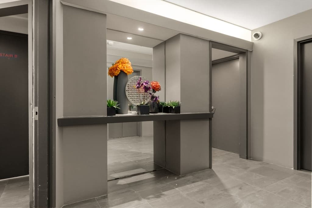 Condominium at 42 Chauncy Street # 4C, Boston MA 02111, Boston, photo 25 of 34