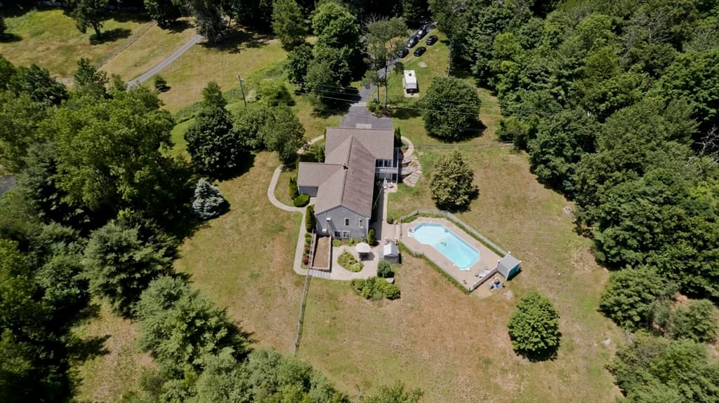 447 Loring Rd, Barre MA 01005 photo 4