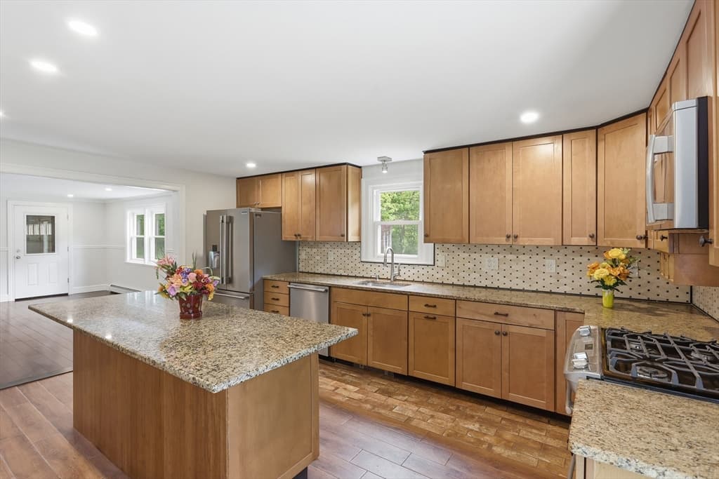 110 Haynes Rd, Townsend MA 01469 photo 10