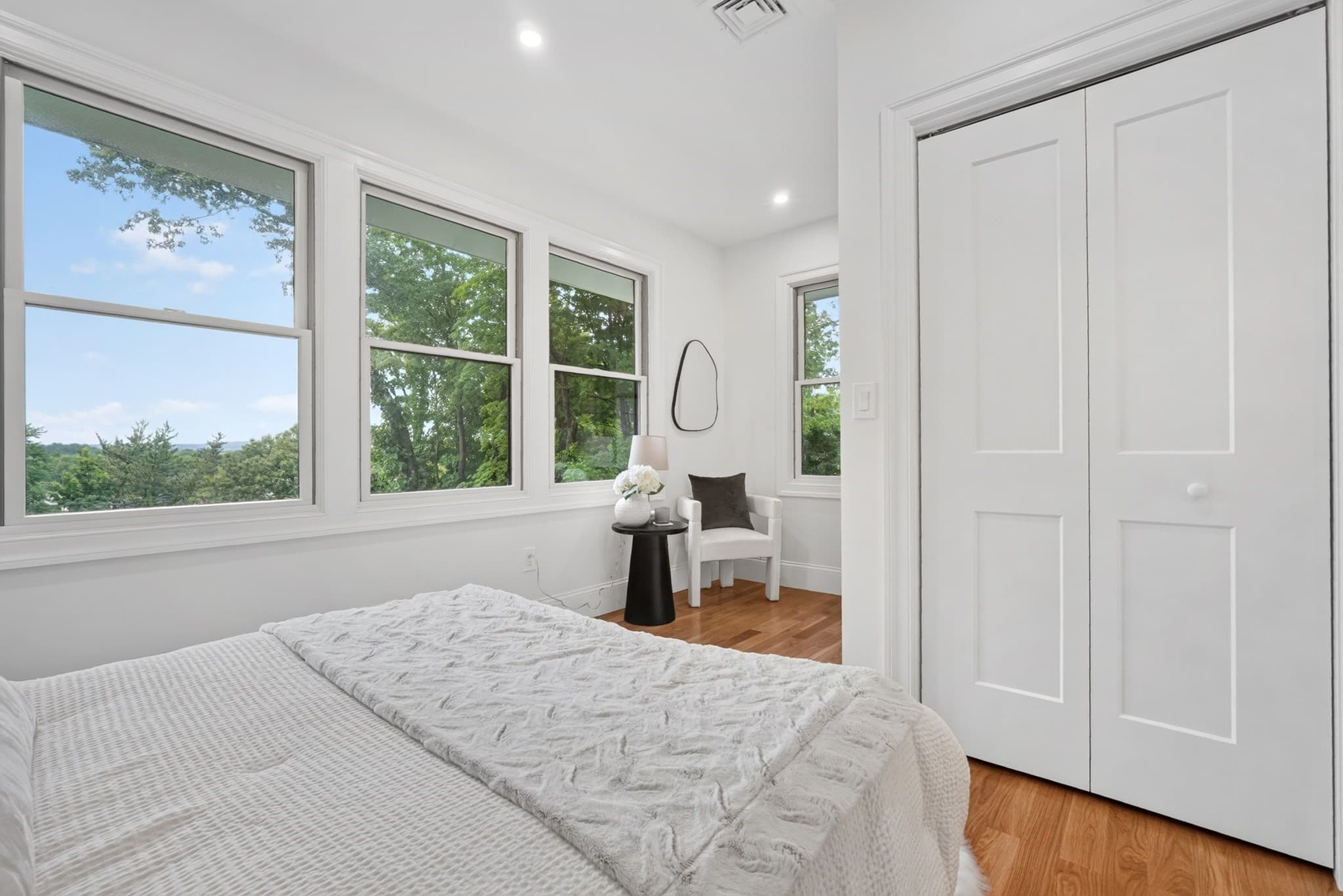 Condominium at 123-125 Mount Vernon Street # 1, Newton MA 02465, Newton, photo 26 of 42