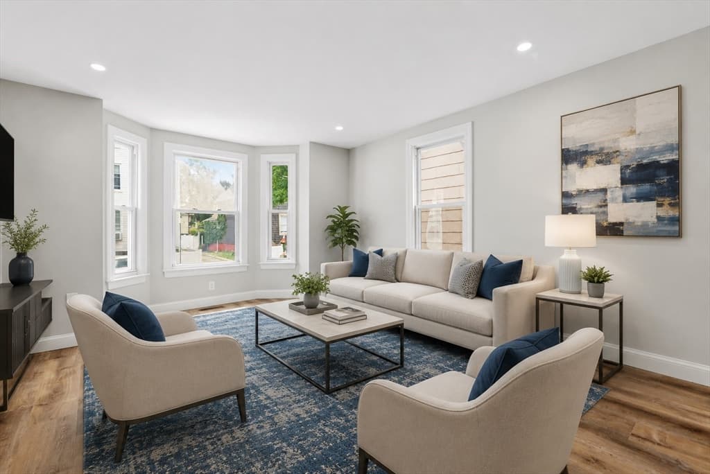9 Cross St, Somerville MA 02145