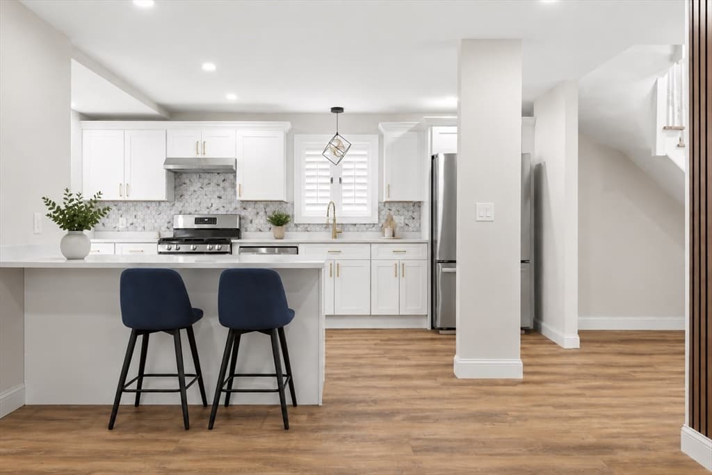 9 Cross St, Somerville MA 02145 photo 9