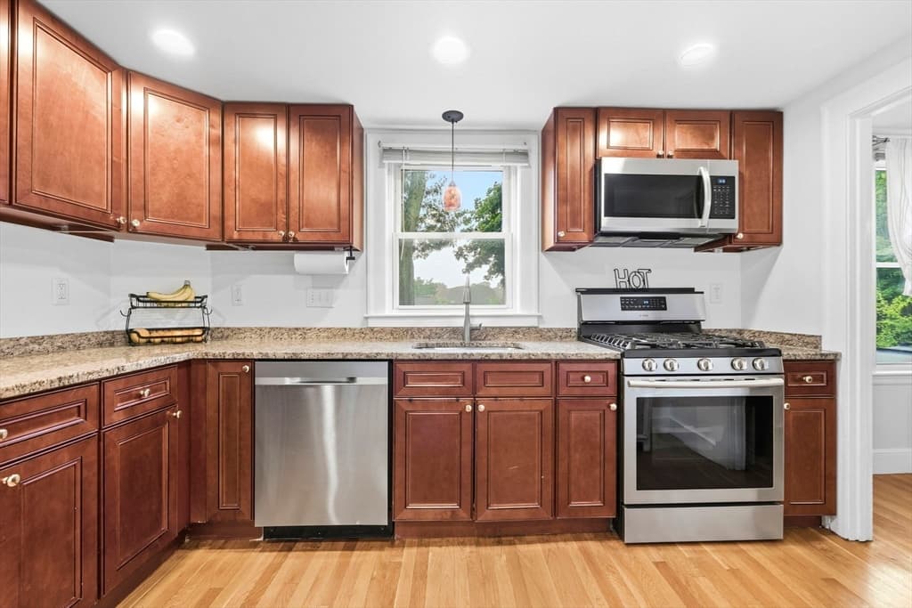 78 Range Ave, Lynn MA 01904 photo 13