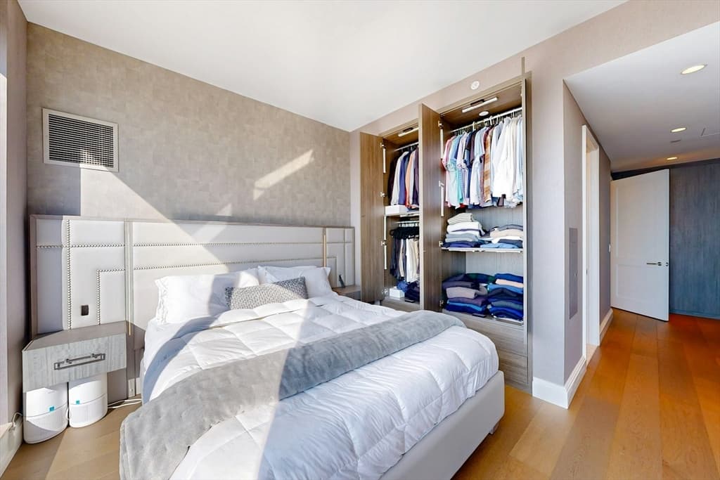 Condominium at 240 Devonshire St # 4505, Boston MA 02110, Boston, photo 20 of 42