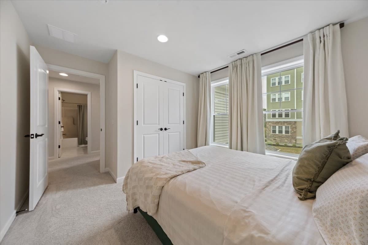 Condominium at 11 Winslow Lane # 2, Grafton MA 01536, Grafton, photo 23 of 39