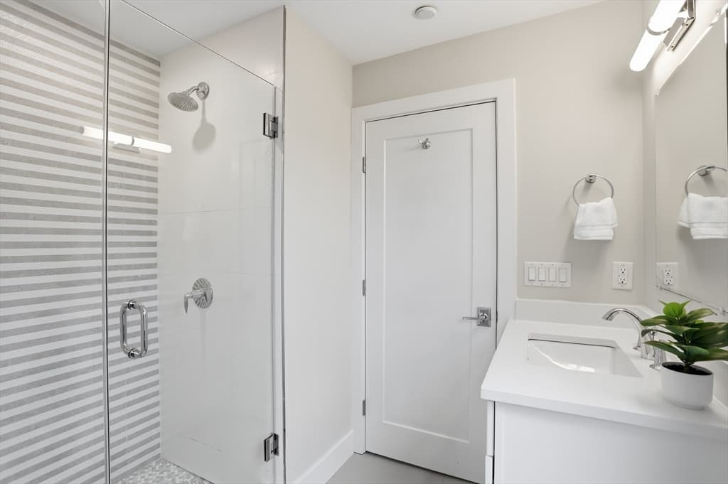 57 Hurley St. # 3, Cambridge MA 02141 photo 14