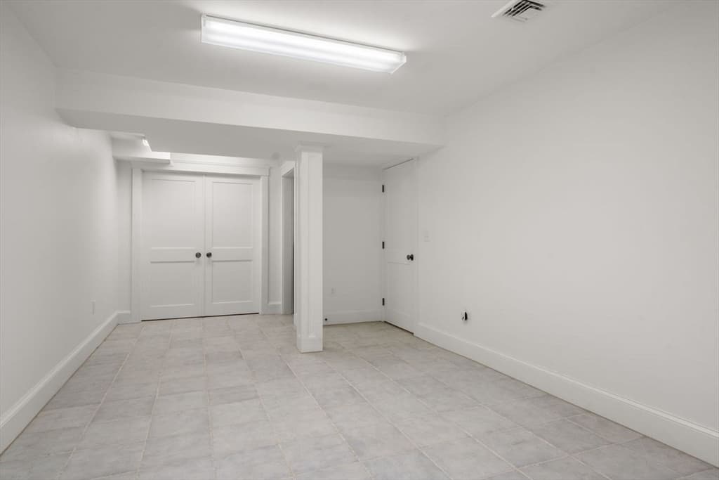 32 Perry Lane, Weston MA 02493 photo 37