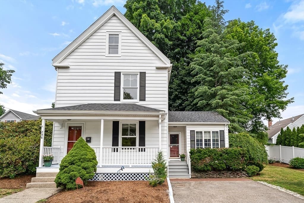 296 Linden St., Wellesley MA 02481 photo 34
