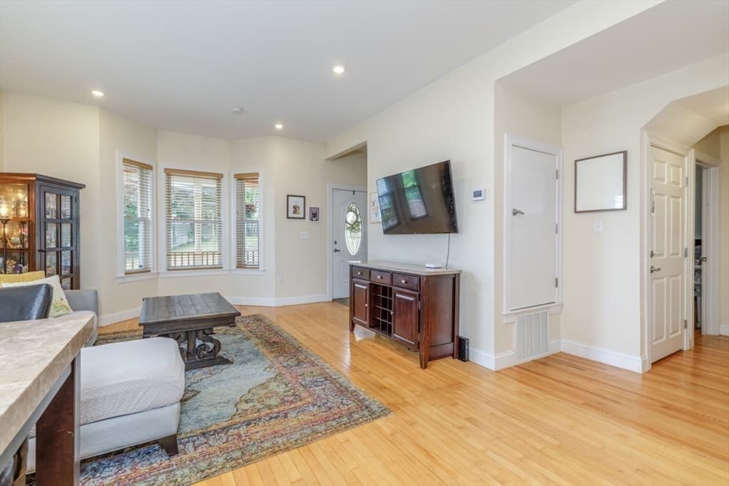 Condominium at 65 High St # 1, Woburn MA 01801, Woburn, photo 12 of 35
