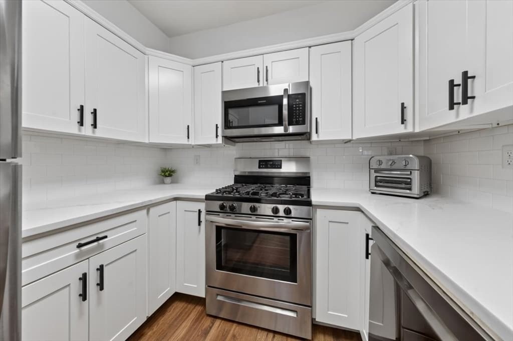 26 School St. # 210, Hull MA 02045