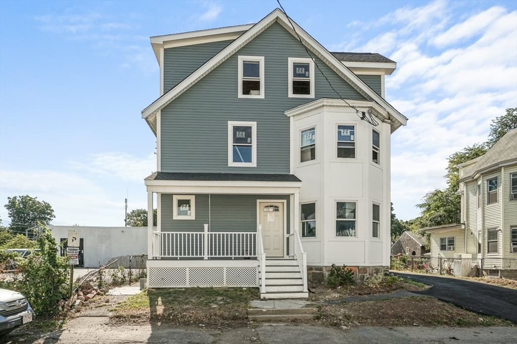 19 Harrison St # 2, Boston MA 02446