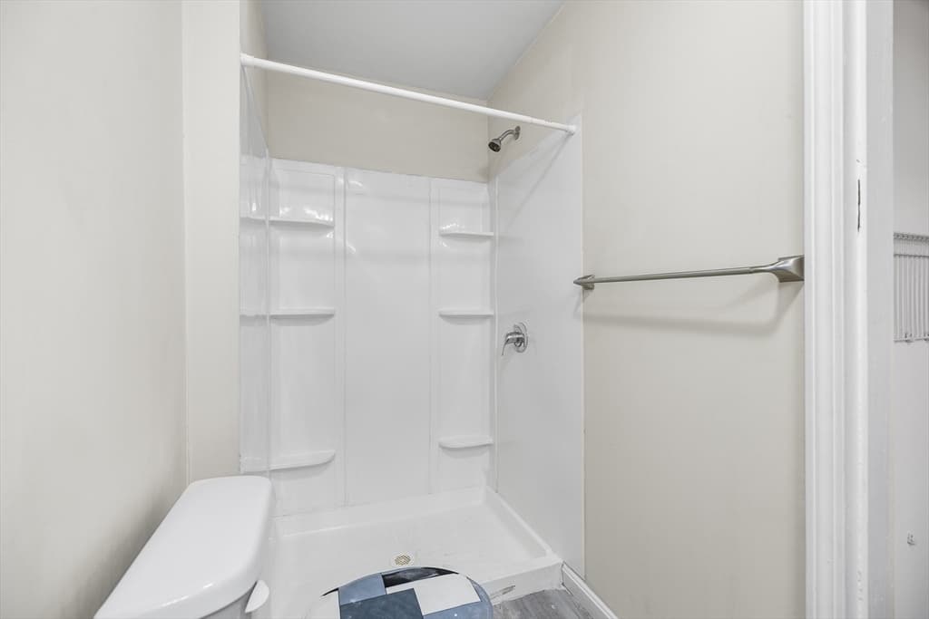202 Broadway # 31, Lawrence MA 01840 photo 24