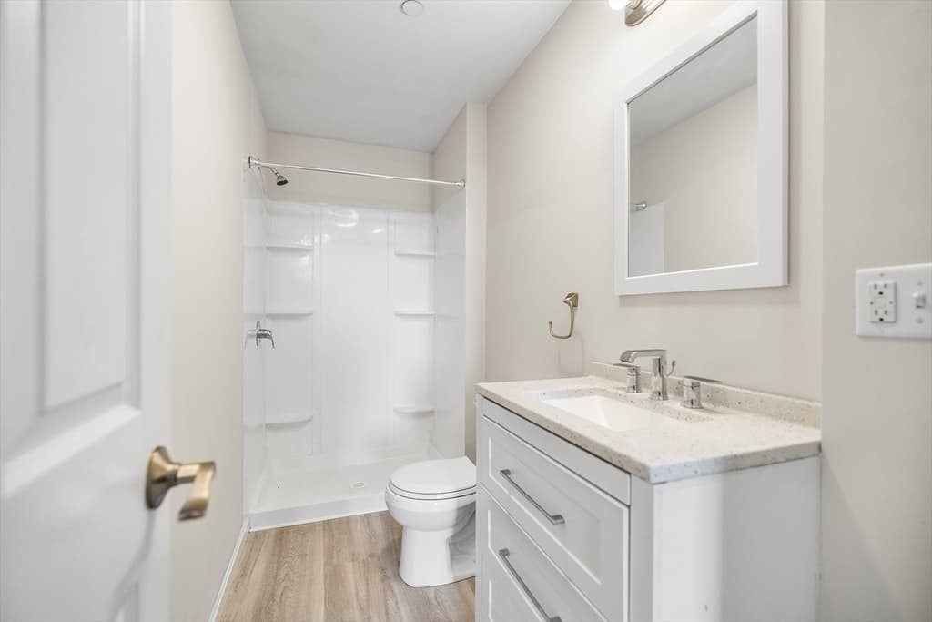 202 Broadway # 31, Lawrence MA 01840 photo 15