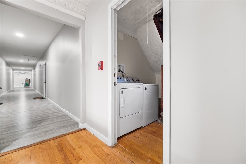 202 Broadway # 31, Lawrence MA 01840 photo 25