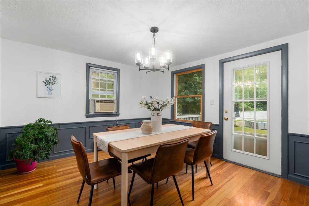 10 Locust Street, Burlington MA 01803 photo 11