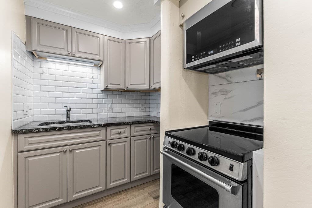 5 Cass St # 2, Boston MA 02132 photo 8