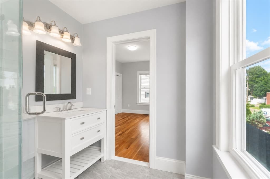 Condominium at 1000 River # 2, Boston MA 02136, photo 13 of 22
