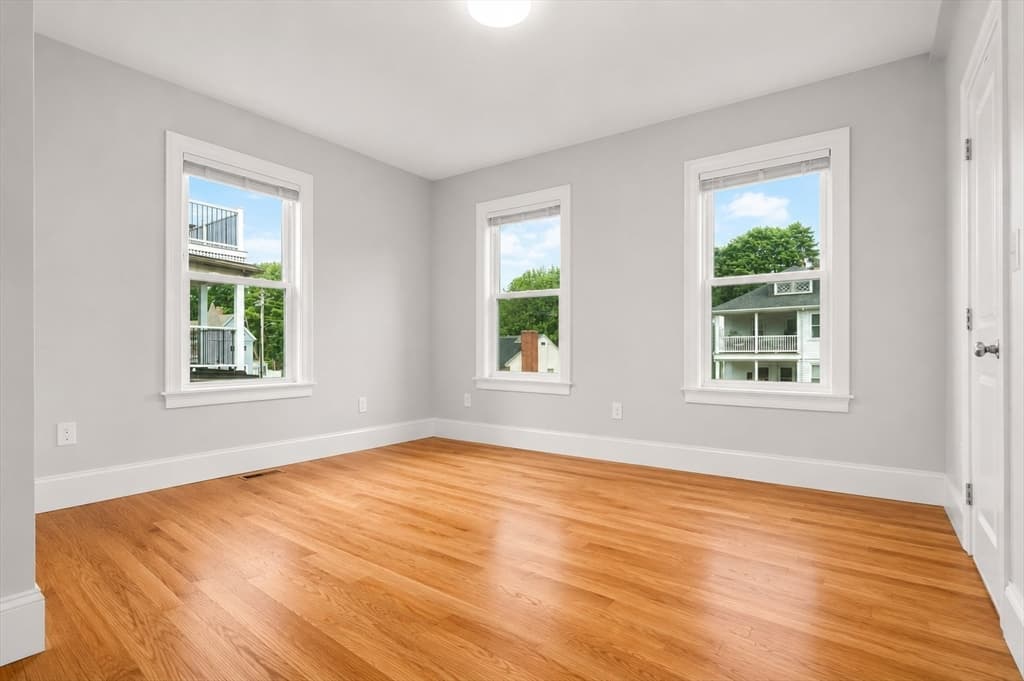 Condominium at 1000 River # 2, Boston MA 02136, photo 10 of 22