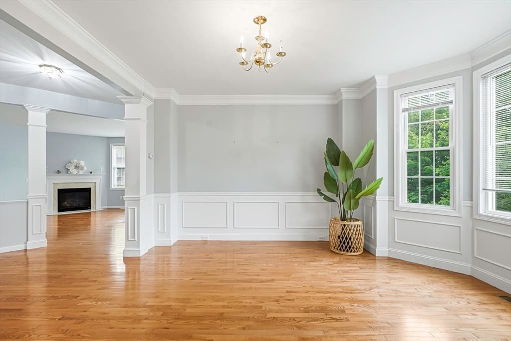 Condominium at 46 Tulip Cir. # 46, Grafton MA 01560, Grafton, photo 4 of 41