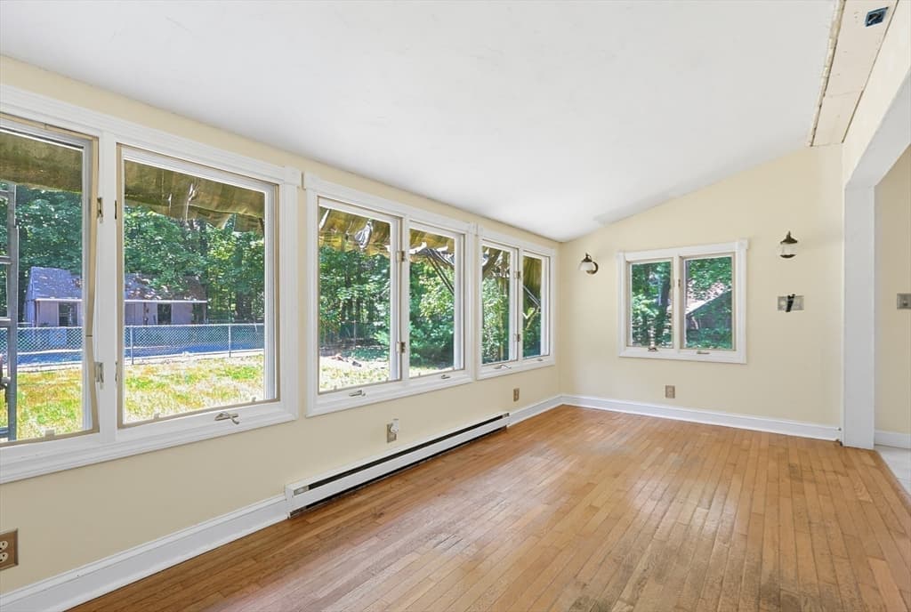Single Family Residence at 47 Sleepy Hollow Ln, Wrentham MA 02093, Wrentham, photo 13 of 40