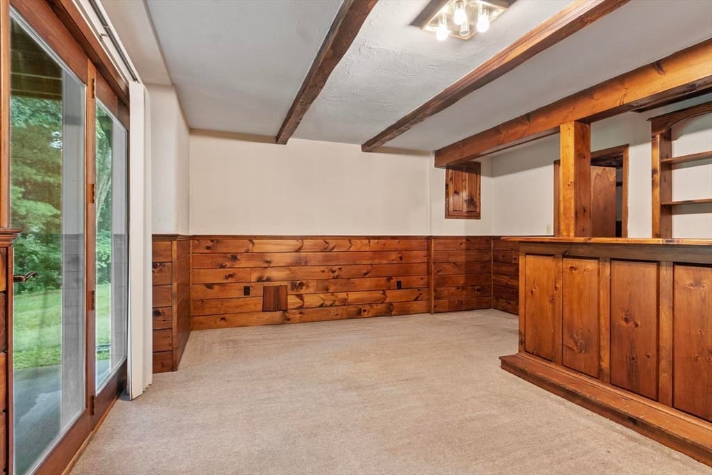 Condominium at 119 Cortland Cir # 119, Leominster MA 01453, Leominster, photo 24 of 33