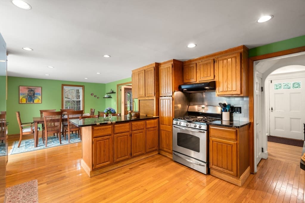 94 Grove Street, Medford MA 02155 photo 13