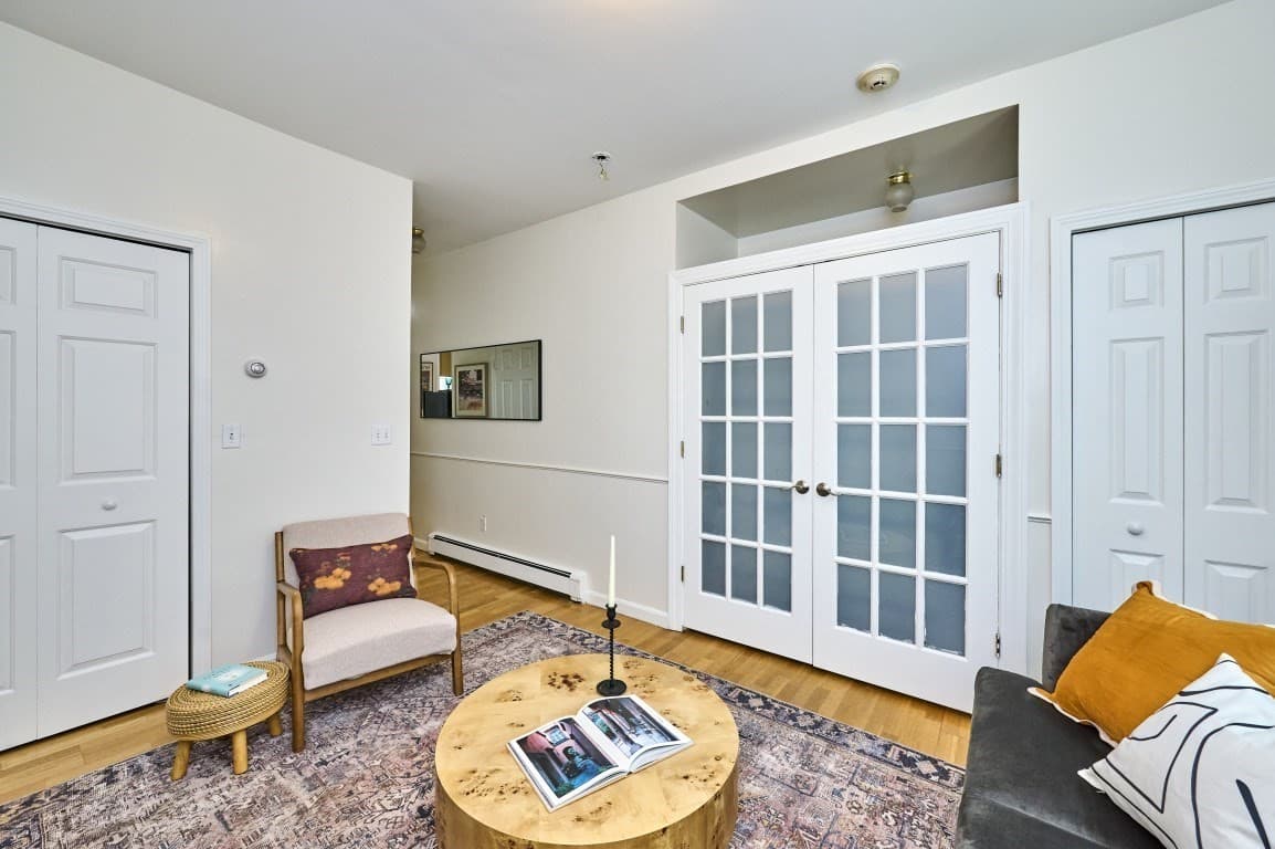 Condominium at 9 Mullins Ct. # D, Cambridge MA 02141, Cambridge, photo 7 of 12