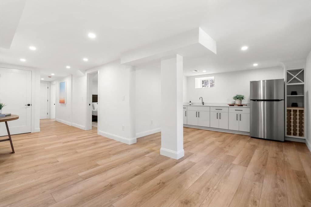 68 Barnard Avenue, Watertown MA 02472 photo 30