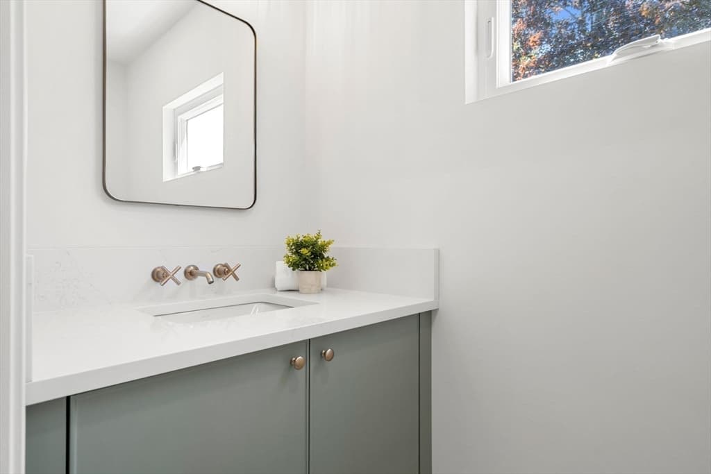 68 Barnard Avenue, Watertown MA 02472 photo 10
