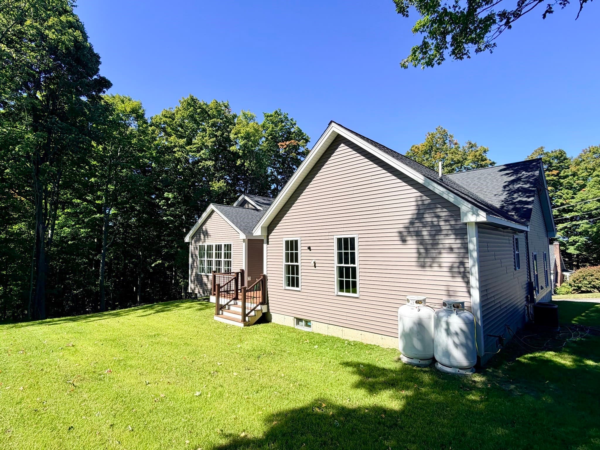Single Family Residence at 20 Highland Ave, West Boylston MA 01583, West Boylston, photo 30 of 37