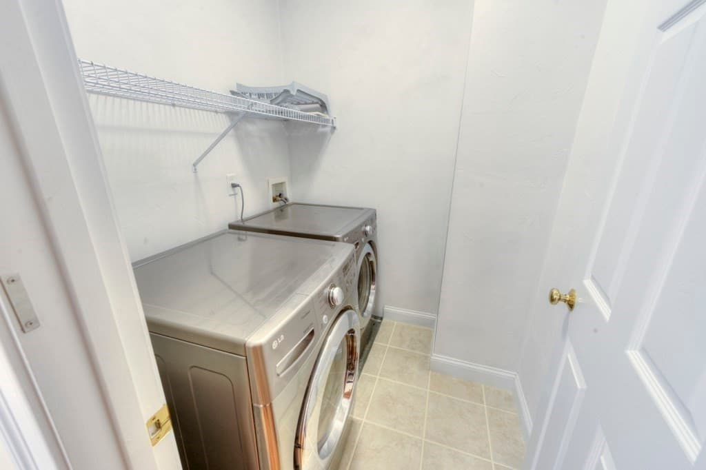 Condominium at 20 Northgate # 14, Grafton MA 01536, Grafton, photo 14 of 29